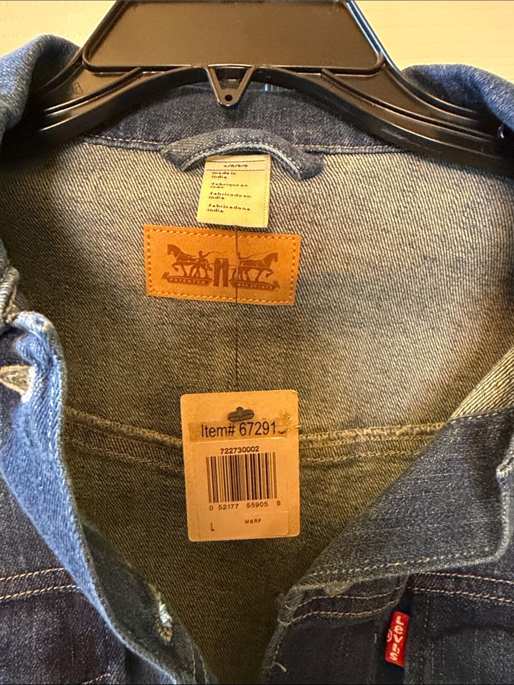 Levi's Dark Blue Denim Jean Jacket - Classic Trucker Style - Picture 2 of 4